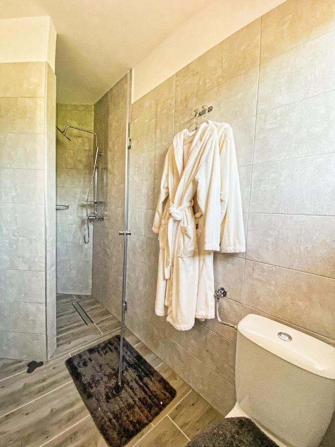 Apartmani Fenestra Otocac Exterior photo